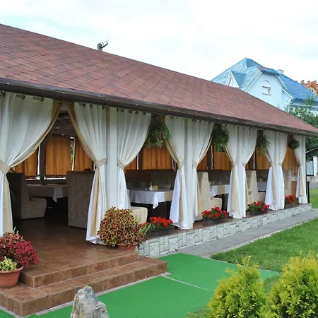 Europe 3* אוזהורוד